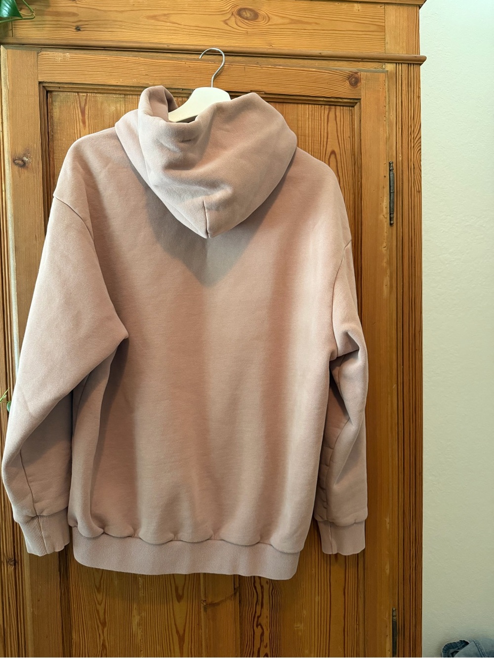 Vuori Restore Crewneck Hoodie in Dusty Rose - Picture 2 of 4